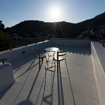 Vita Real Estate Hydra  Buitenkant foto