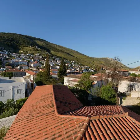 Vita Real Estate Hydra  Buitenkant foto
